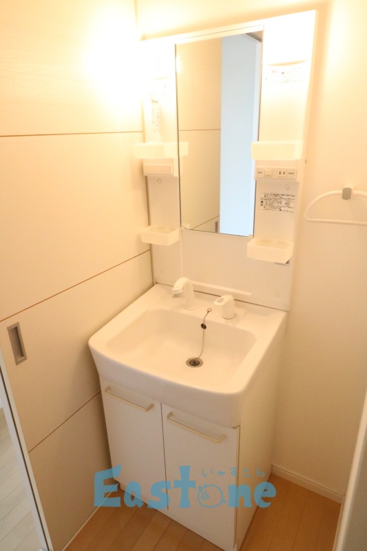 洗面設備　女性に嬉しい独立洗面台