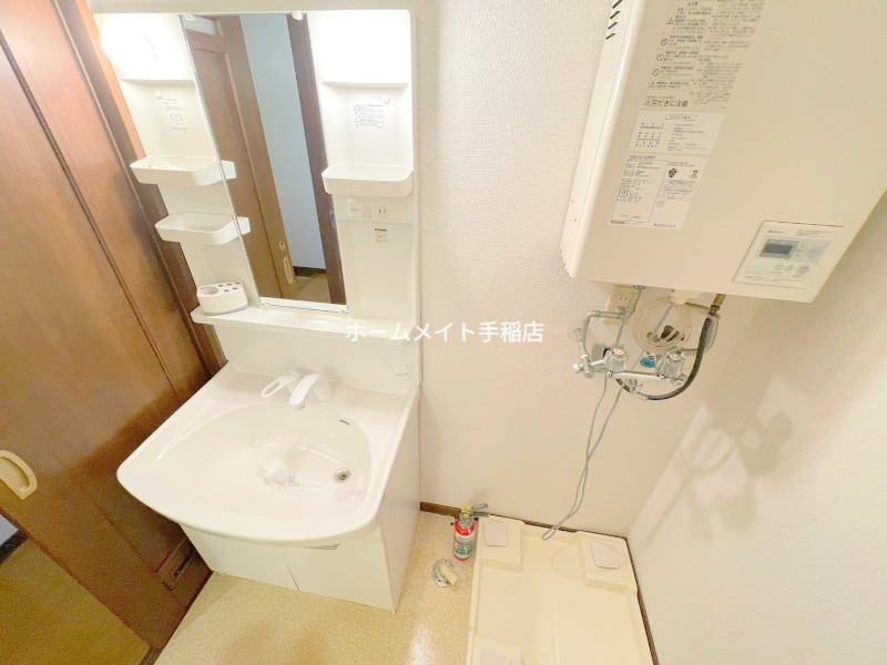 洗面設備　シャンプードレッサーで便利です♪