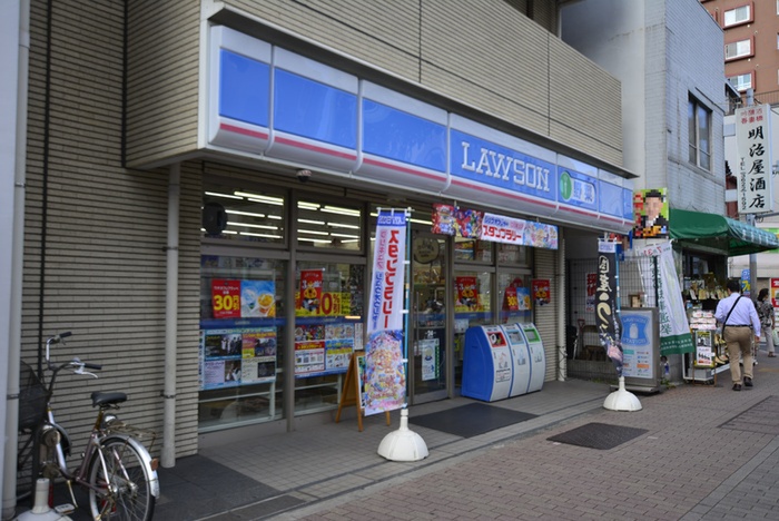 コンビニ　ローソン（コンビニ）まで118m