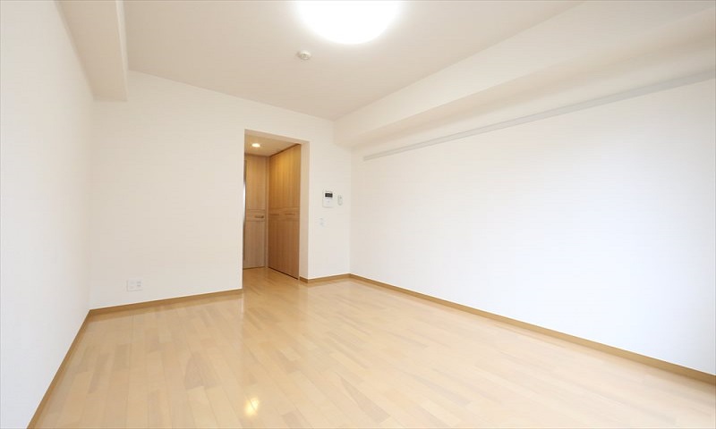 居室・リビング　洋室8.3帖