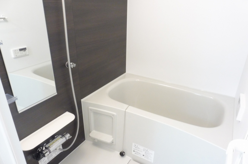 バス・シャワールーム　浴室