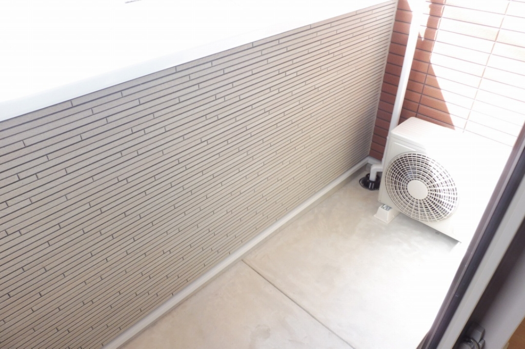 バルコニー　ベランダ