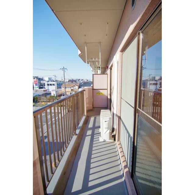 バルコニー　※写真は上階のもの