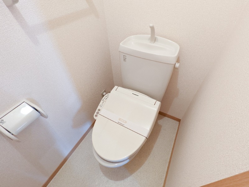 トイレ　図面と現状に相違がある場合には現状を優先