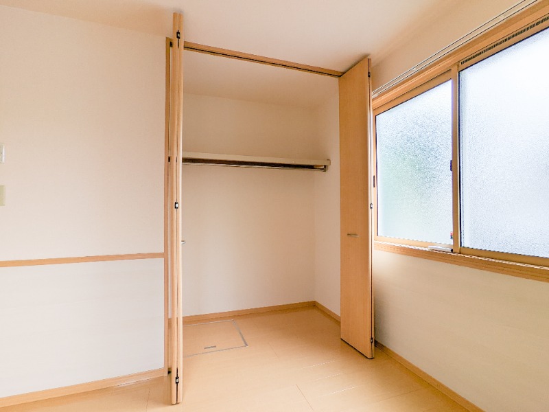 収納　図面と現状に相違がある場合には現状を優先