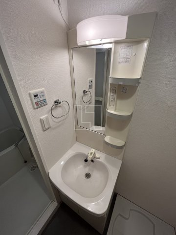洗面設備　グランルージュ中之島南　独立洗面台