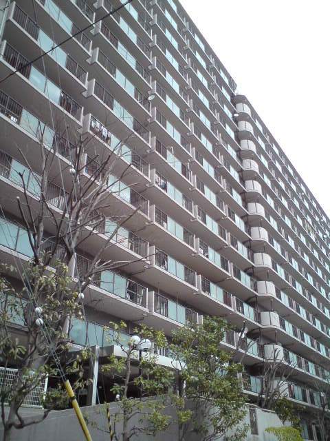 建物外観　TVモニター付きインターホン完備☆