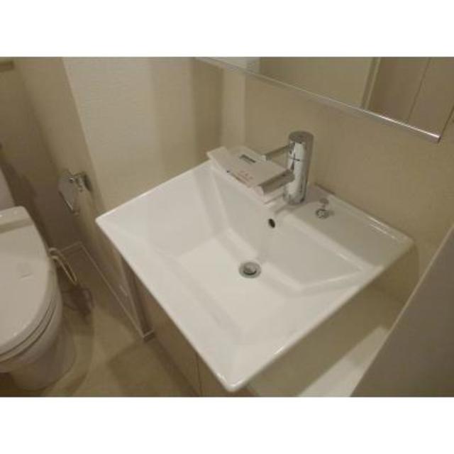 洗面設備　※写真は同タイプ住戸です。