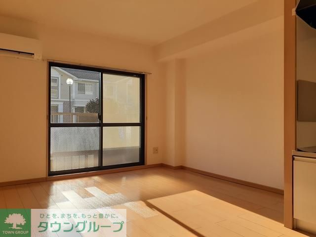 居室・リビング　現地待ち合わせ歓迎♪お問合せはタウンハウジング千葉店まで！