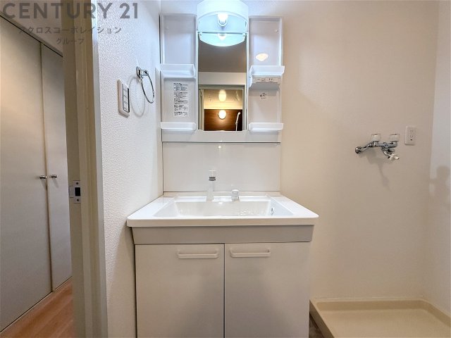 洗面設備　独立洗面化粧台付きでおすすめです！