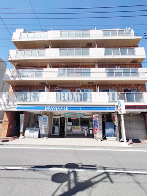 コンビニ　ローソン鶴ヶ島鶴ヶ丘店（コンビニ）まで229m