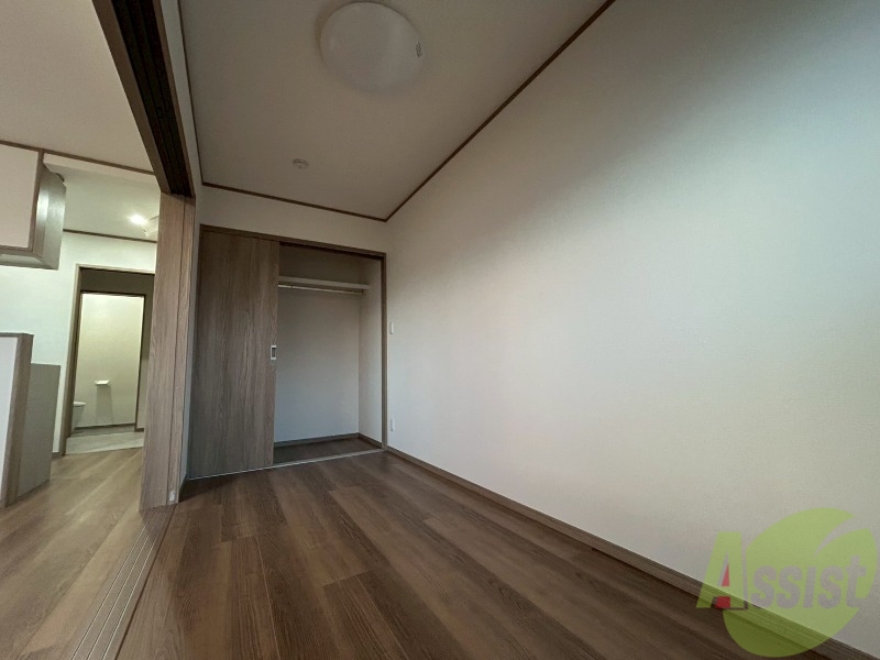 その他部屋・スペース　４．２帖の洋室です。ちょうどいい広さですね～。