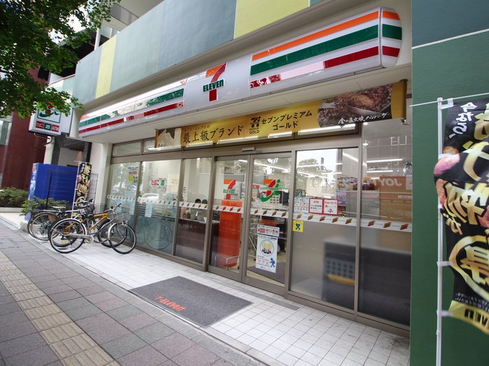 コンビニ　セブンイレブン世田谷上馬4丁目店（コンビニ）まで234m