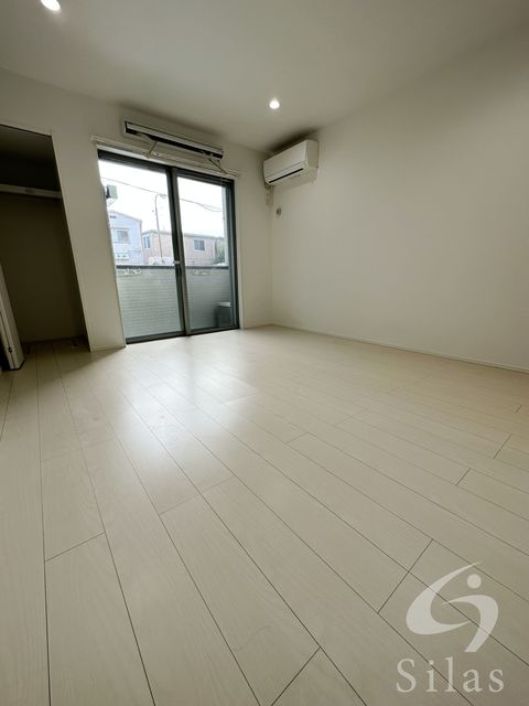 居室・リビング　同仕様