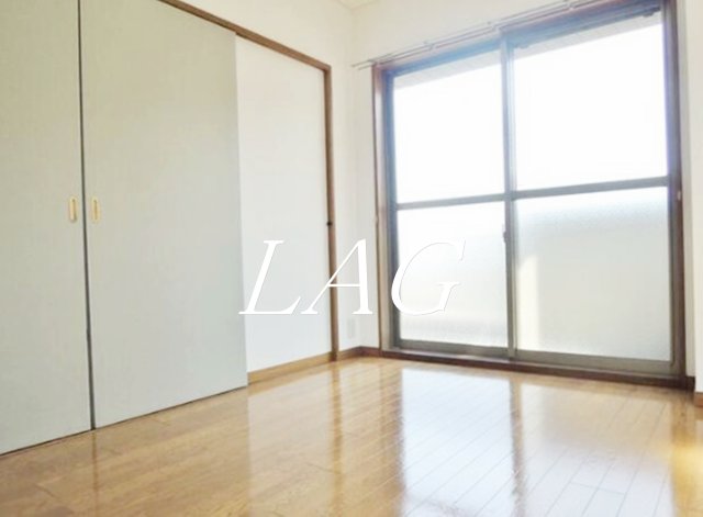 居室・リビング　洋室のお部屋です。