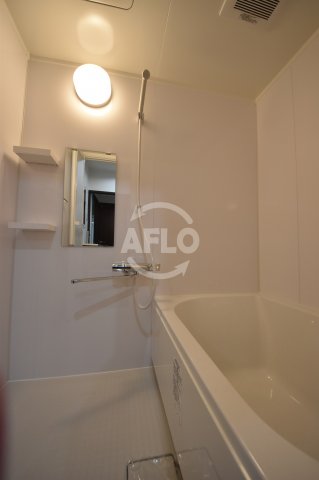 バス・シャワールーム　ラインビルド肥後橋　バスルーム