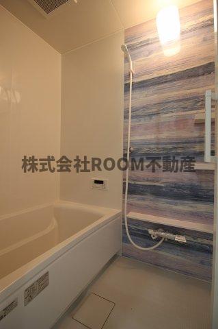 バス・シャワールーム　ゆったり過ごせるお風呂です