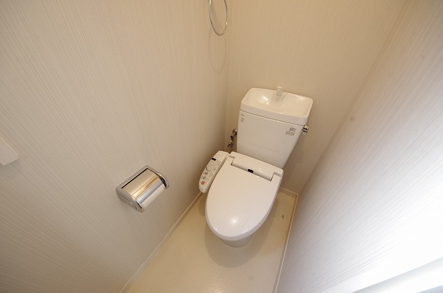 トイレ　シンプルで使いやすいトイレです