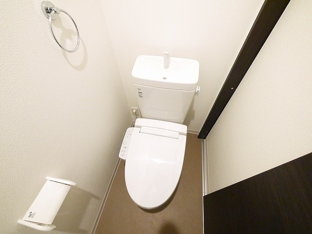 トイレ　ゆったりとした空間のトイレです