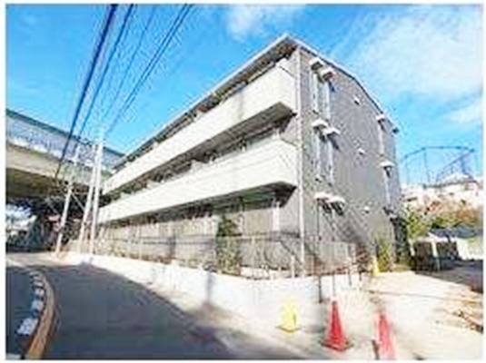 建物外観　【ペットと暮らせる明るいお部屋です♪】