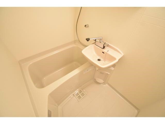バス・シャワールーム　浴室