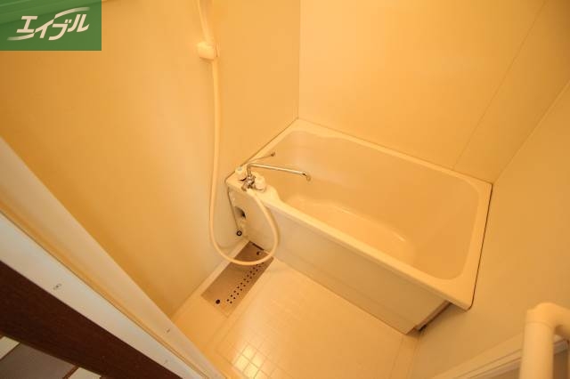 バス・シャワールーム　バスルーム