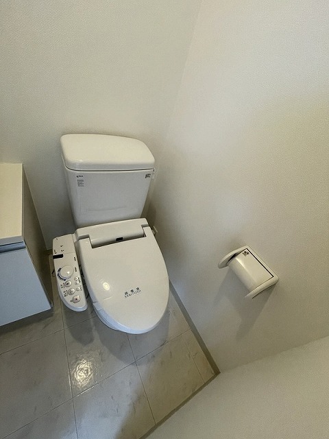 トイレ　シャワートイレ