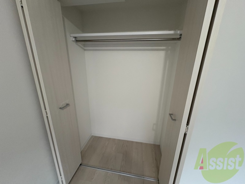 収納　クローゼットがありました。お洋服や荷物はここへ