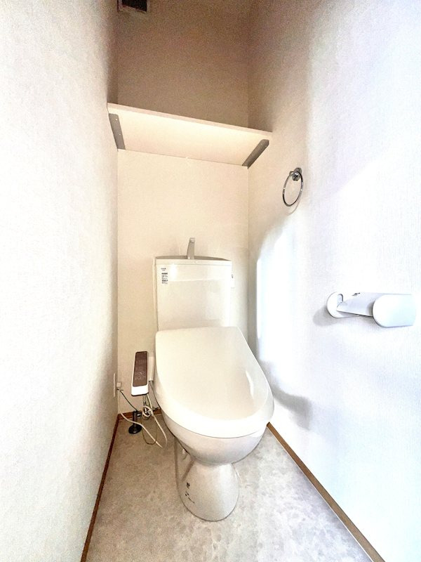 トイレ　シンプルで使いやすいトイレです