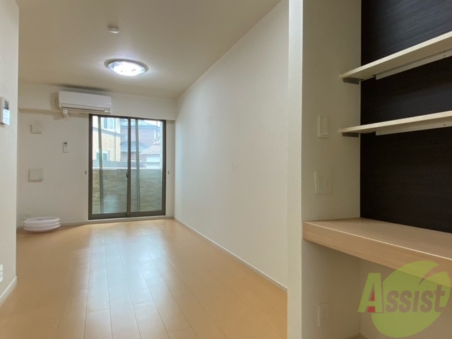 居室・リビング　リビングは１１帖ございます。使いやすそうですね。