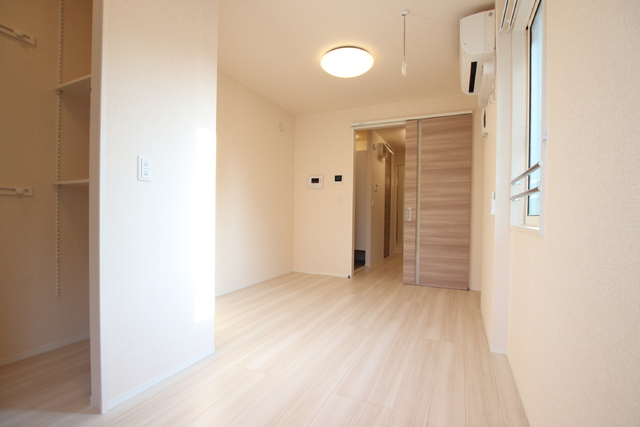 その他部屋・スペース　６．８帖☆洋室（照明は設備ではありません）