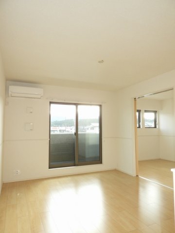 居室・リビング　ゆったりとした居間です