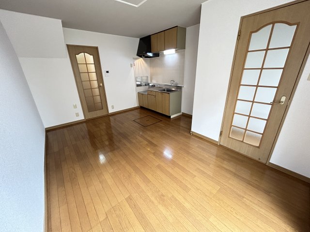 居室・リビング　※同物件別号室の写真になります