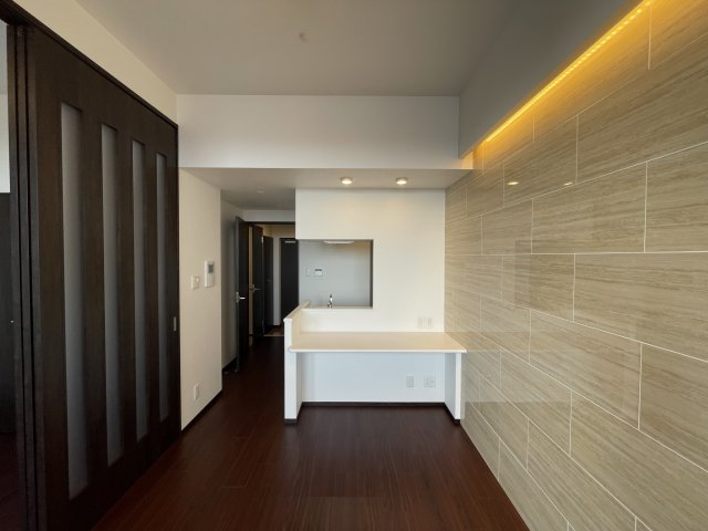 居室・リビング　イメージとして同建物他部屋を表示しています