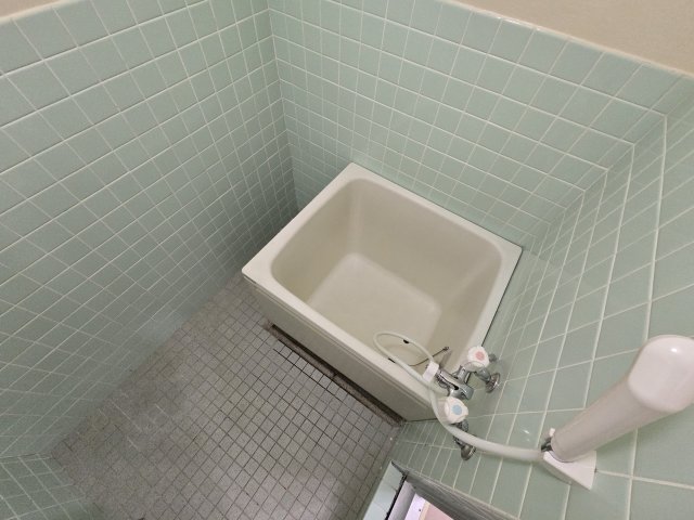 バス・シャワールーム　郷原ビル