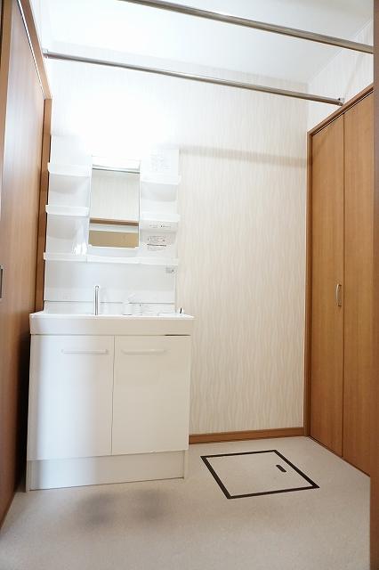 洗面設備　洗面・脱衣