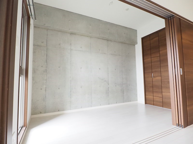 その他部屋・スペース　ベッドルームも明るいです