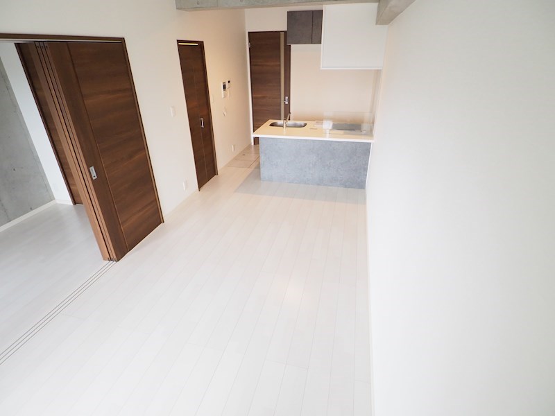 その他設備　広々としたリビングです