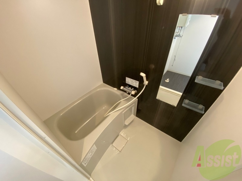 バス・シャワールーム　お風呂です。ゆっくりお風呂につかるのも体に良いですね～