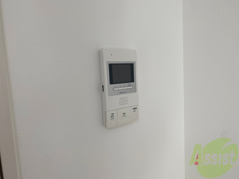 セキュリティ　ＴＶモニター付インターホンです。来客者の顔が見えるので安心！