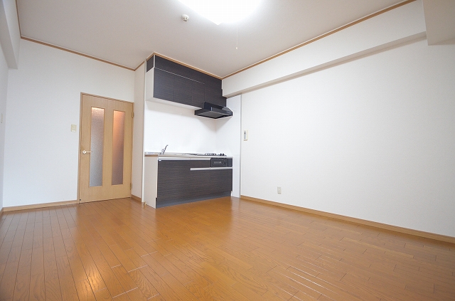 居室・リビング　別号室の写真です