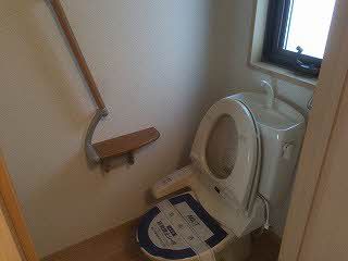 トイレ　洗浄便座