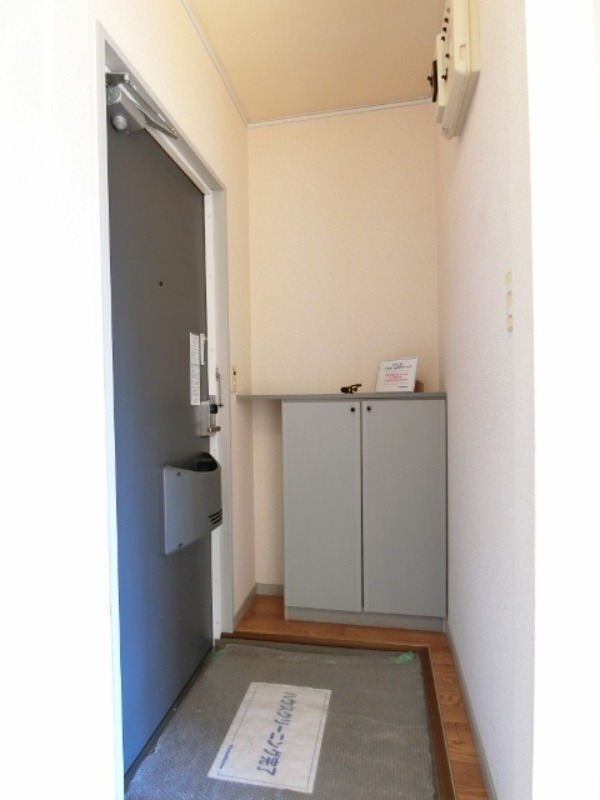 玄関　図面と現状に相違がある場合には現状を優先