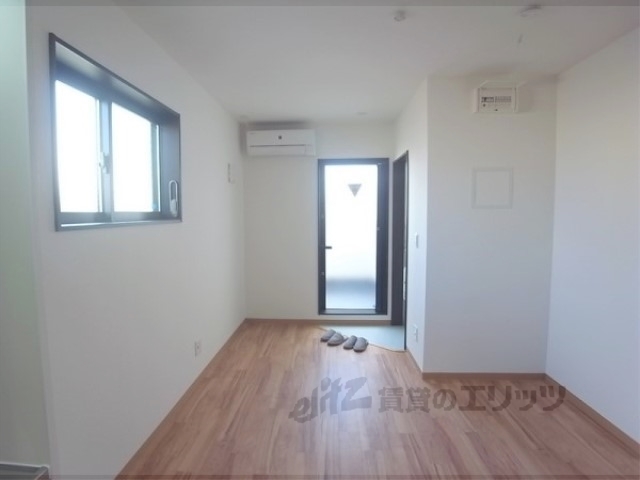 居室・リビング　洋室