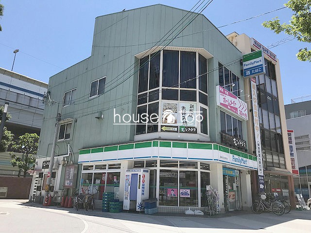 コンビニ　ファミリーマート阪神なるお駅前店（コンビニ）まで495m