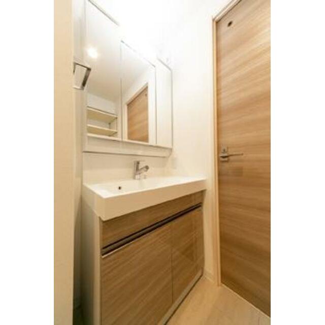 洗面設備　※写真は同タイプ住戸です。
