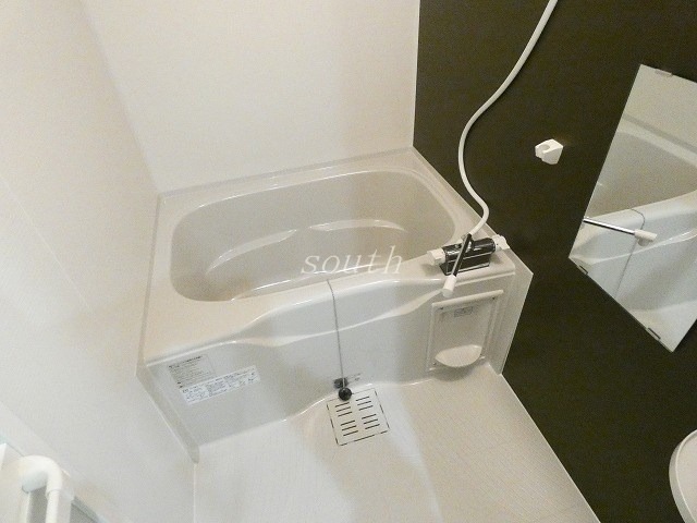 バス・シャワールーム　浴室乾燥機付きのお風呂