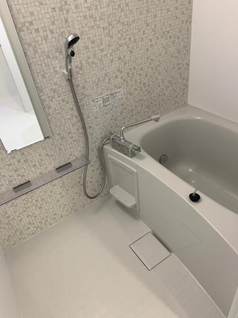 バス・シャワールーム　日々の疲れを癒すお風呂付です