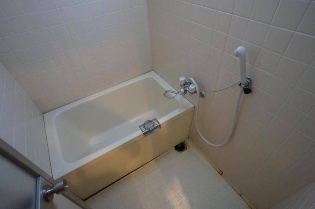 バス・シャワールーム　浴室