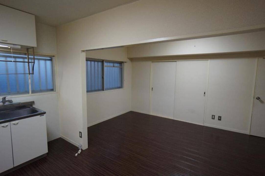 居室・リビング　リビング